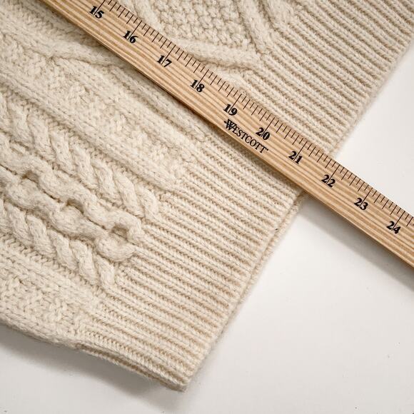 Vintage 100% Aran Wool Fisherman Sweater Vest Cableknit Oldmoney Made In Ireland - Picture 10 of 10